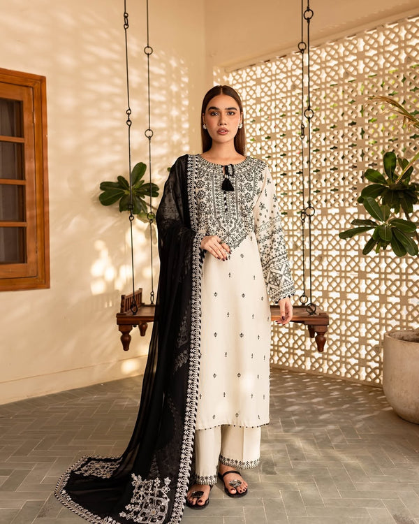 Arfa Embroidered 3pc