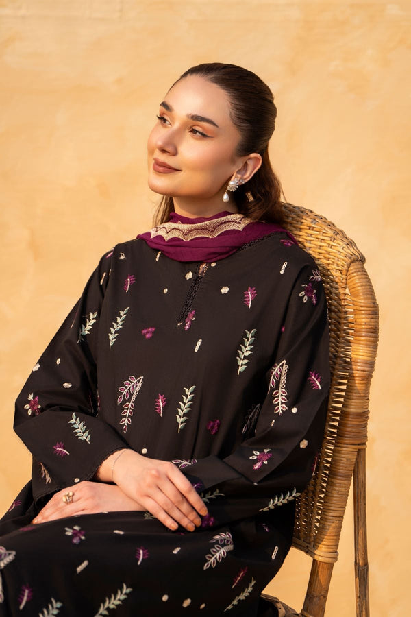 Diana Embroidered  3pc