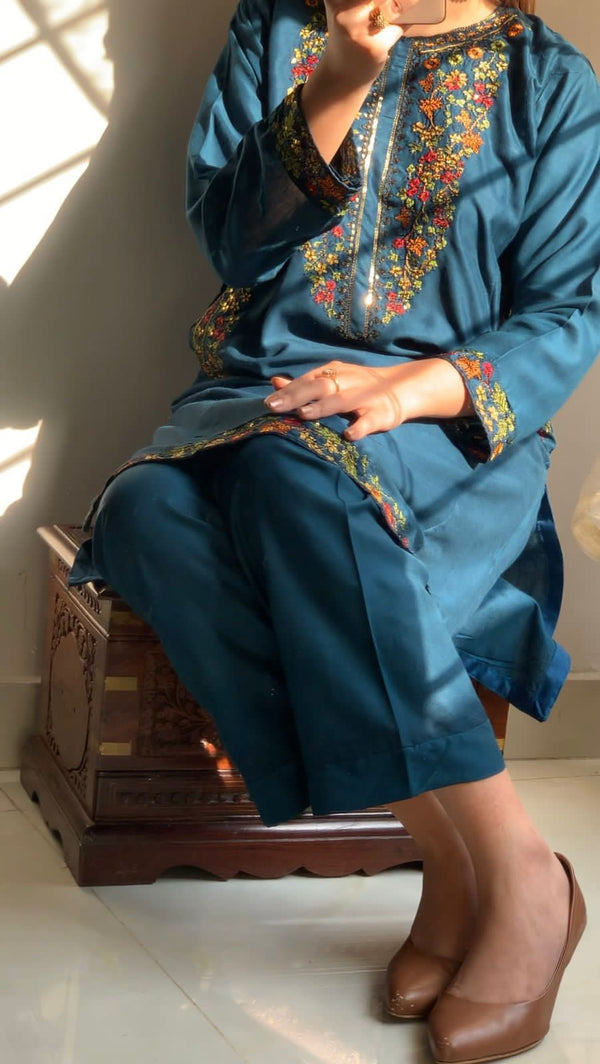 Pocket blue embroidered 2pcs
